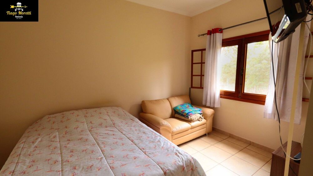 Chácara, 3 quartos, 5000 m² - Foto 1