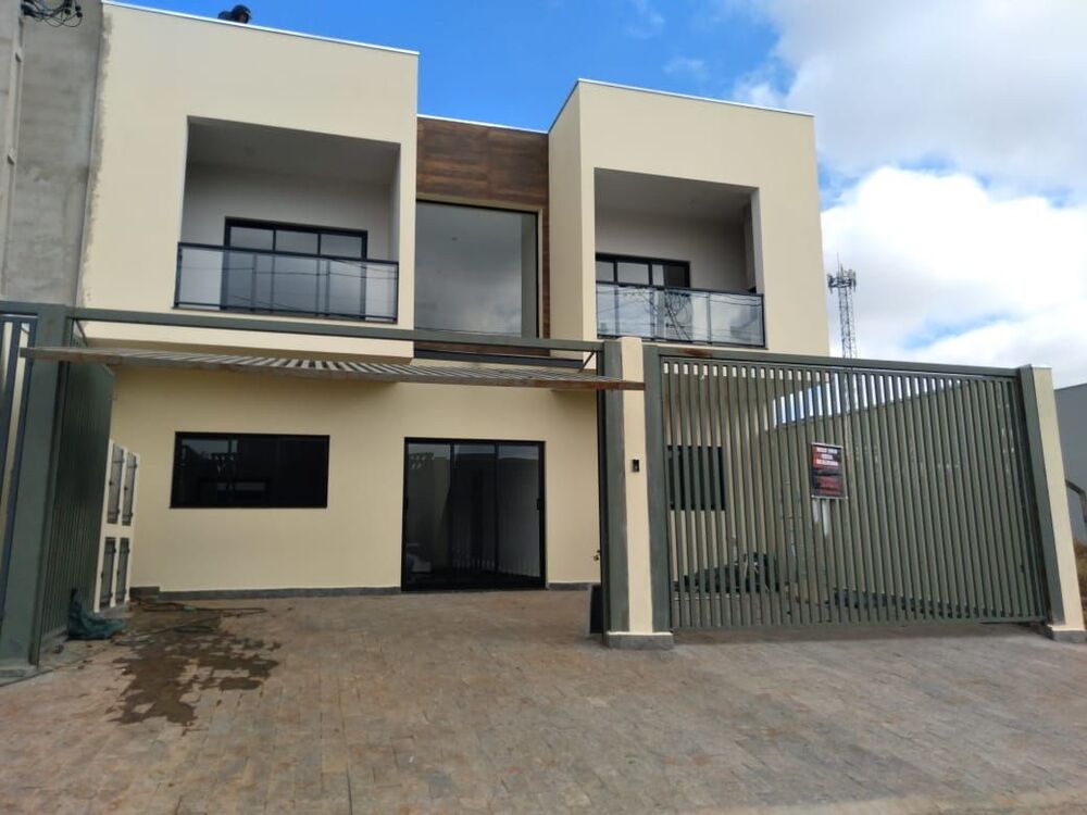 Apartamento à venda com 2 quartos, 82m² - Foto 1