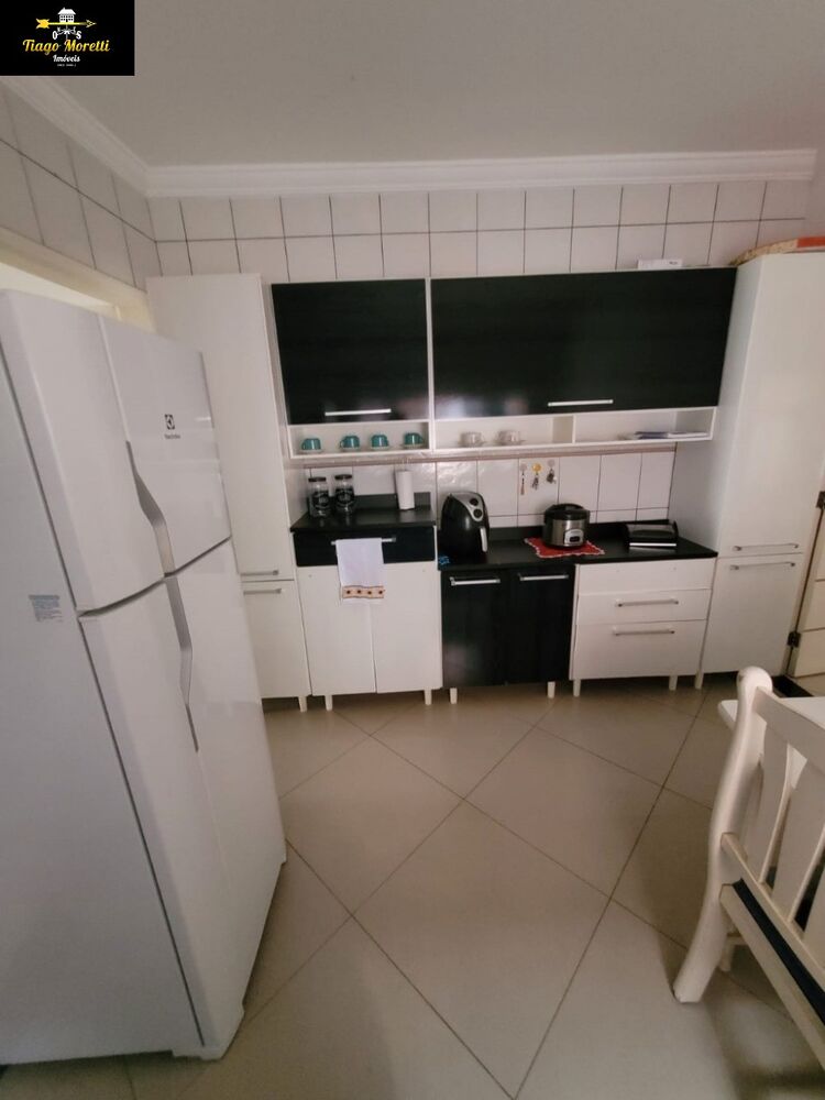 Casa à venda com 3 quartos - Foto 2