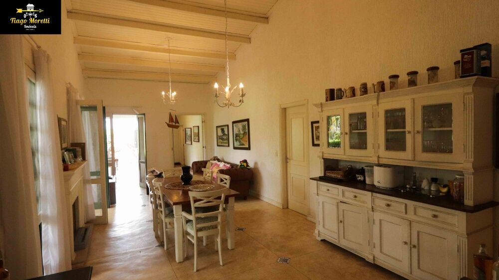 Sítio, 6 quartos, 15 m² - Foto 1