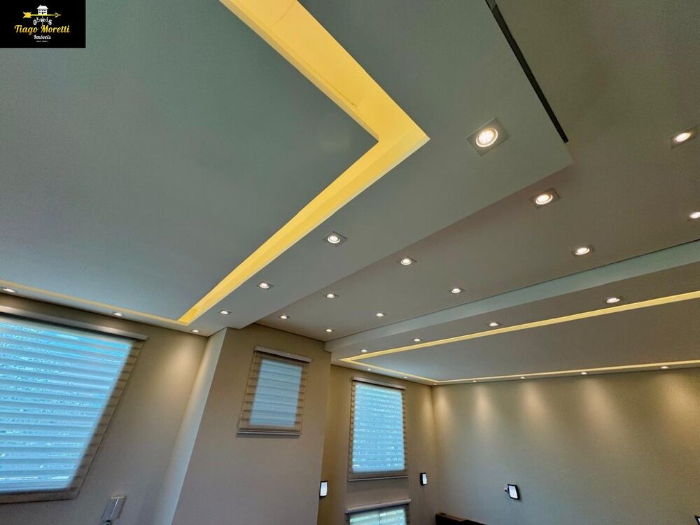 Casa de Condomínio à venda com 5 quartos, 700m² - Foto 2