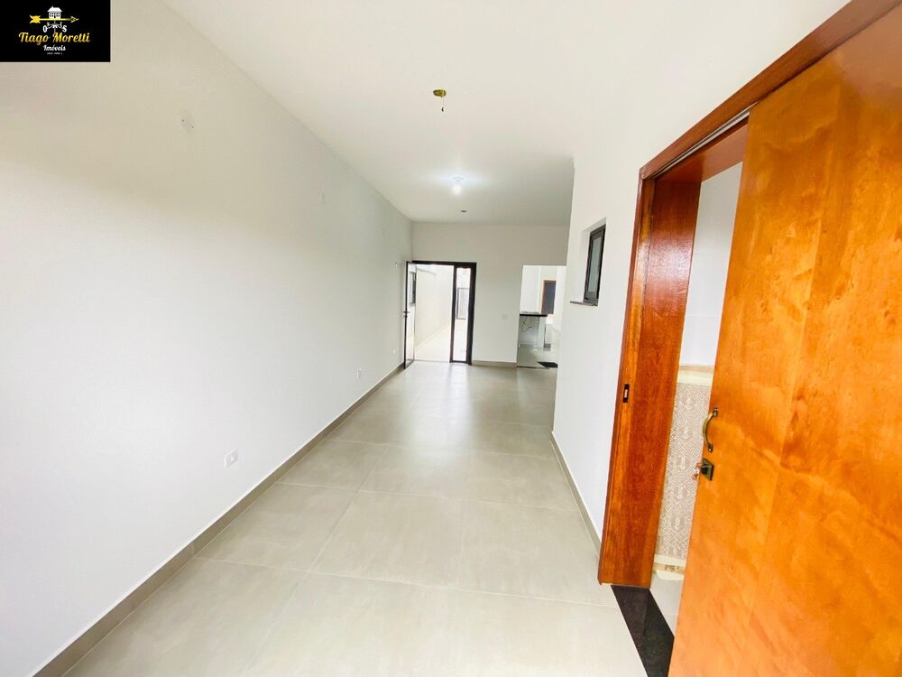 Casa à venda com 3 quartos - Foto 1