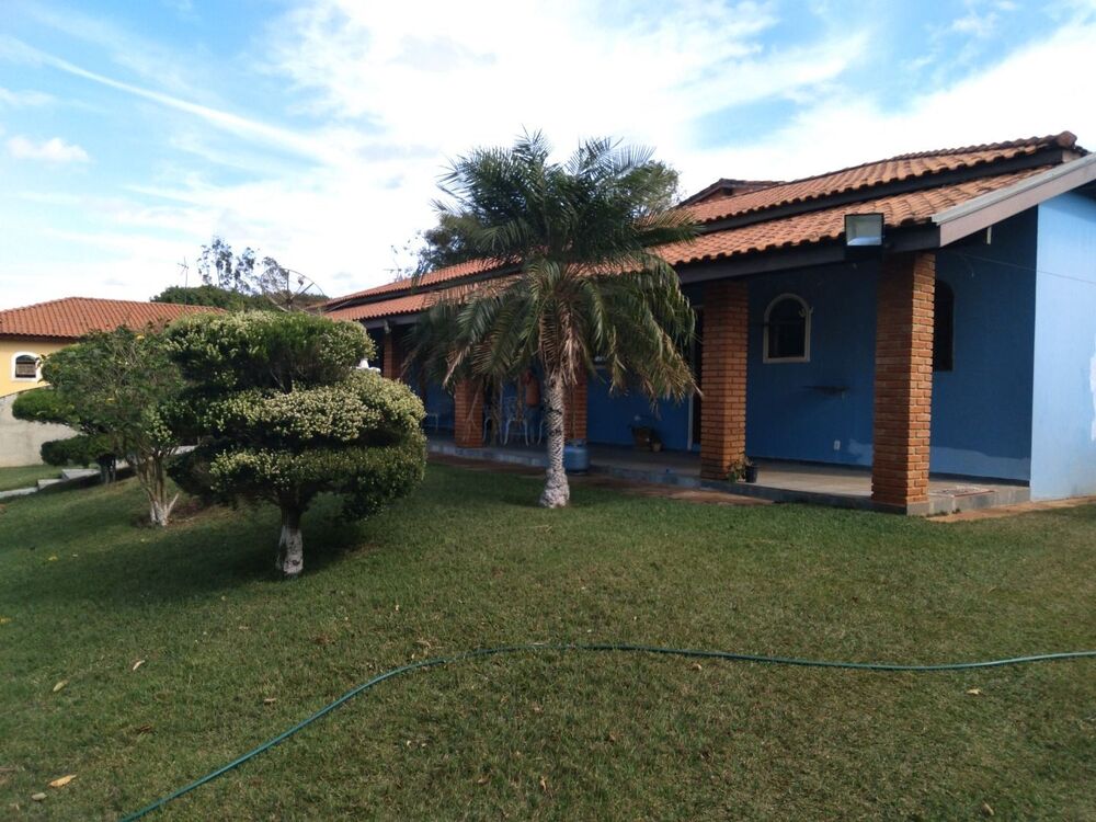 Chácara à venda e aluguel com 4 quartos, 2500m² - Foto 2