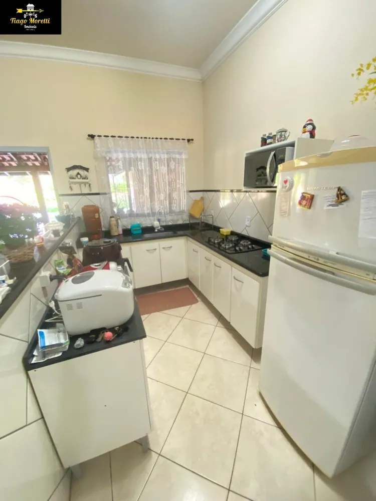 Chácara, 3 quartos, 1560 m² - Foto 4