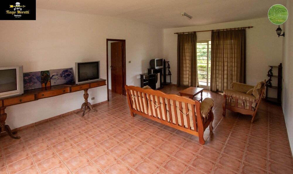 Sítio, 5 quartos, 4 m² - Foto 4