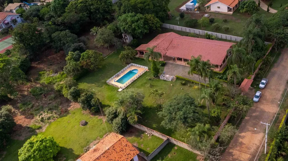 Chácara, 4 quartos, 5000 m² - Foto 1