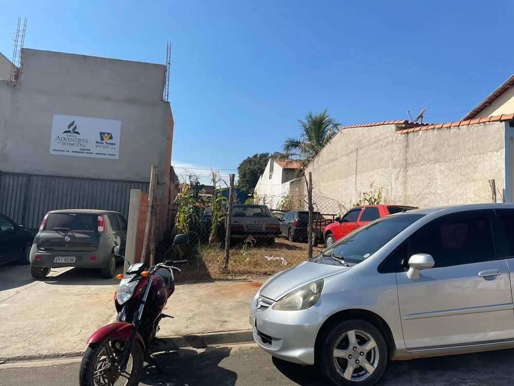 Terreno à venda, 160m² - Foto 1