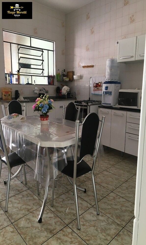 Casa à venda com 2 quartos, 300m² - Foto 3