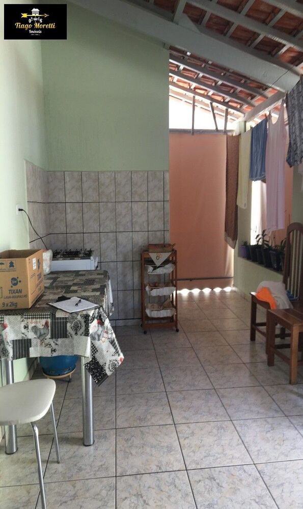 Casa à venda com 2 quartos, 300m² - Foto 17