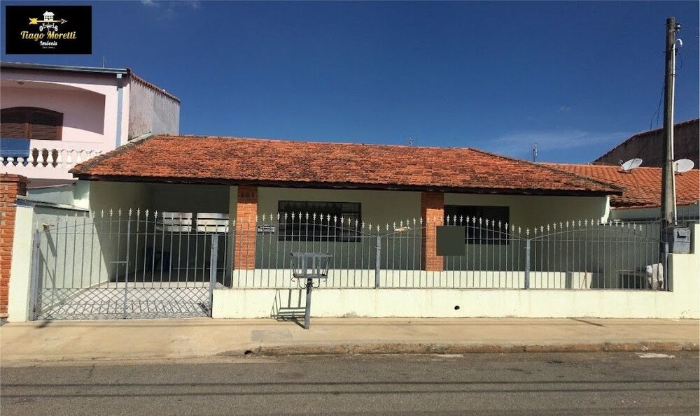 Casa à venda com 2 quartos, 300m² - Foto 4