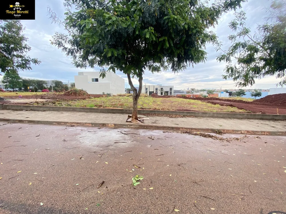 Loteamento e Condomínio, 500 m² - Foto 1