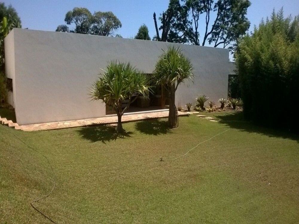Casa à venda com 4 quartos, 2170m² - Foto 2