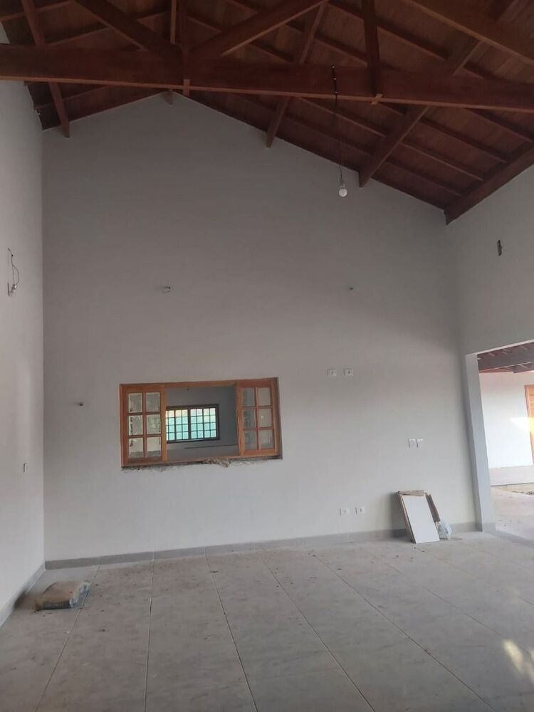 Chácara à venda com 4 quartos, 2400m² - Foto 19