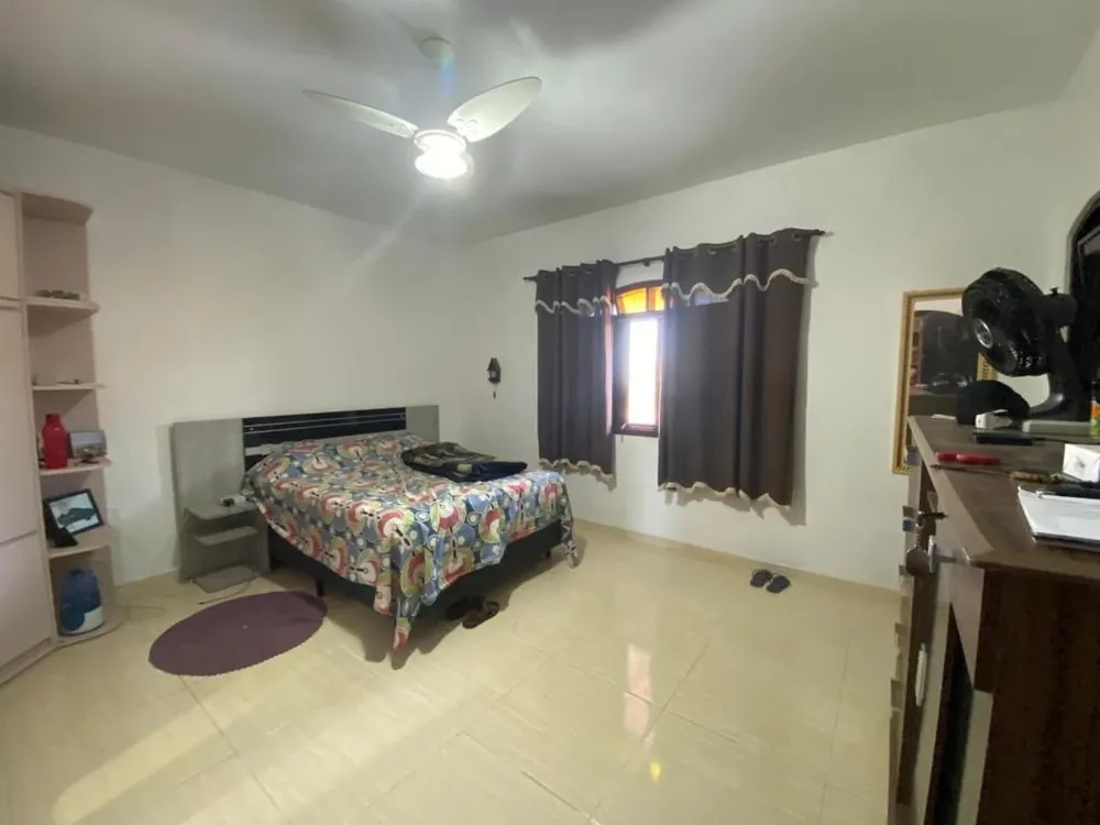 Chácara, 4 quartos, 1020 m² - Foto 6