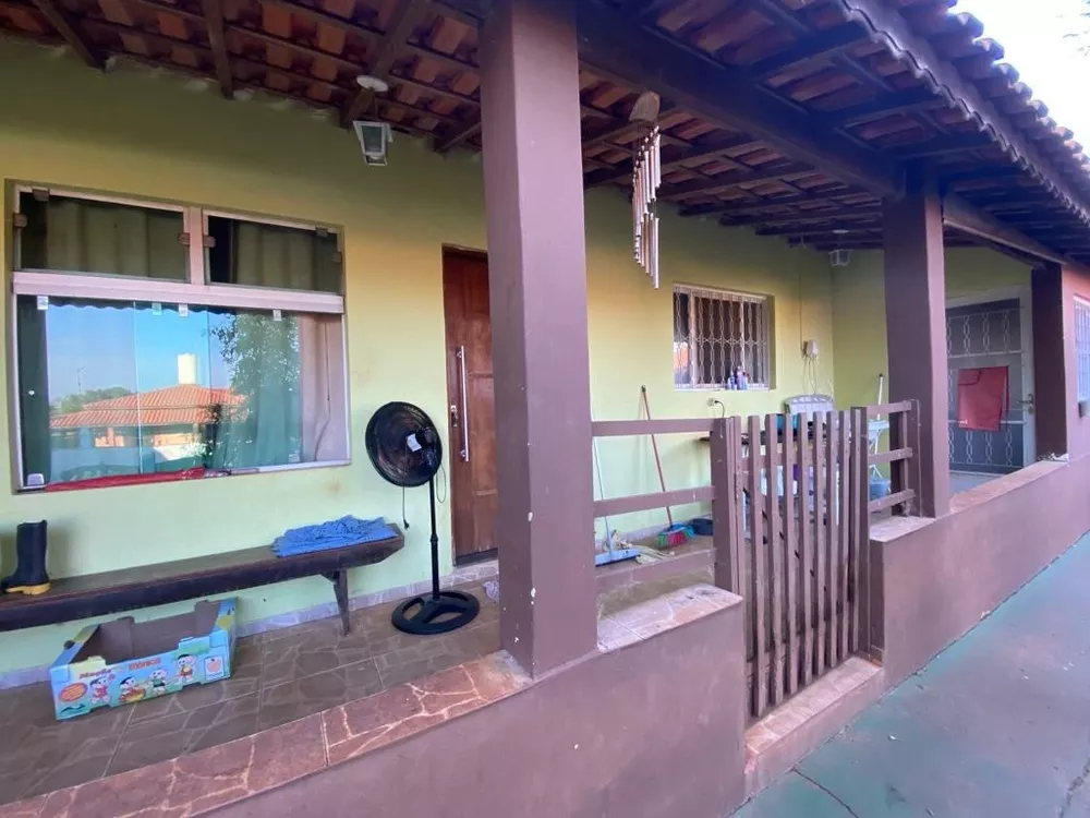 Chácara, 4 quartos, 1020 m² - Foto 4