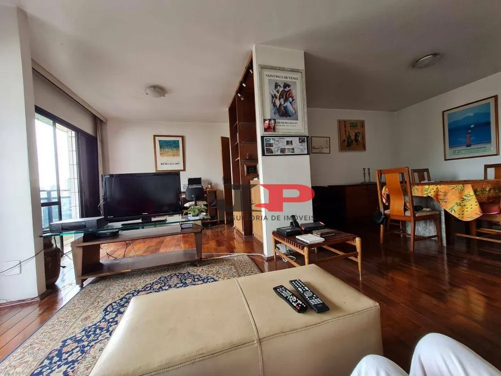 Apartamento, 4 quartos, 140 m² - Foto 1
