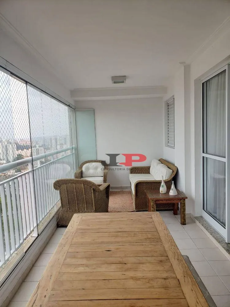 Apartamento, 3 quartos, 140 m² - Foto 2