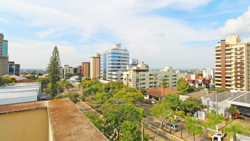 Cobertura, 3 quartos, 223 m² - Foto 2