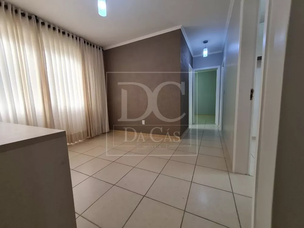 Apartamento à venda com 2 quartos, 62m² - Foto 3