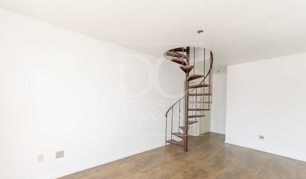 Cobertura à venda com 2 quartos, 129m² - Foto 3