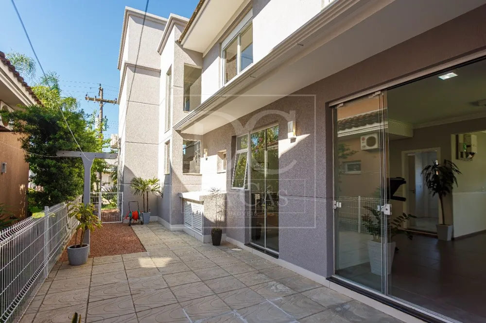 Sobrado, 3 quartos, 238 m² - Foto 3