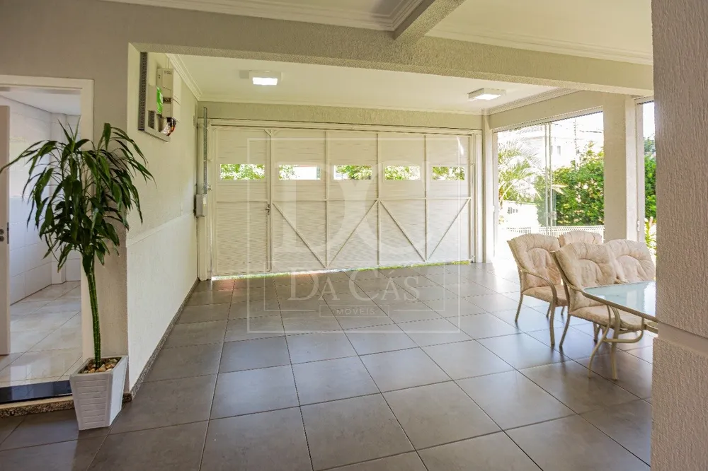 Sobrado, 3 quartos, 238 m² - Foto 2