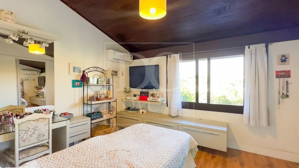 Casa, 3 quartos, 263 m² - Foto 9