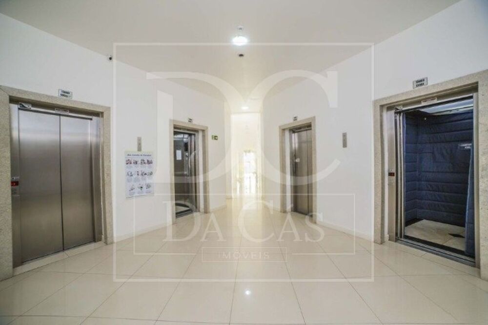 Apartamento à venda com 2 quartos, 68m² - Foto 21