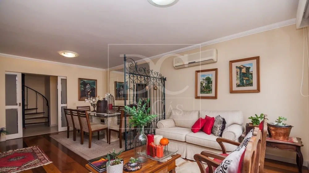 Cobertura, 3 quartos, 228 m² - Foto 1