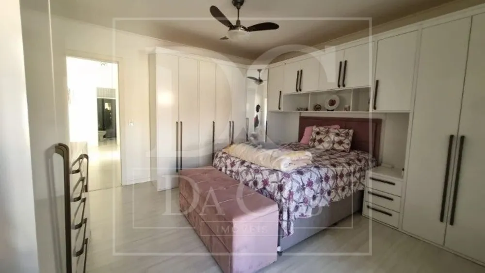 Casa, 4 quartos, 128 m² - Foto 1