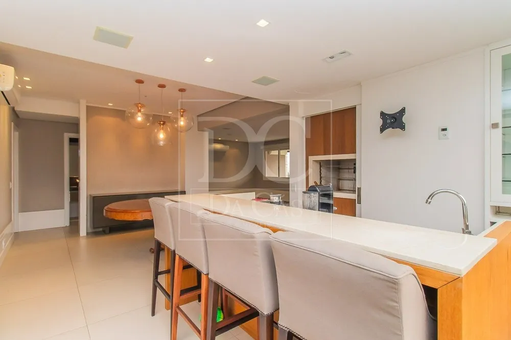 Apartamento, 3 quartos, 277 m² - Foto 1