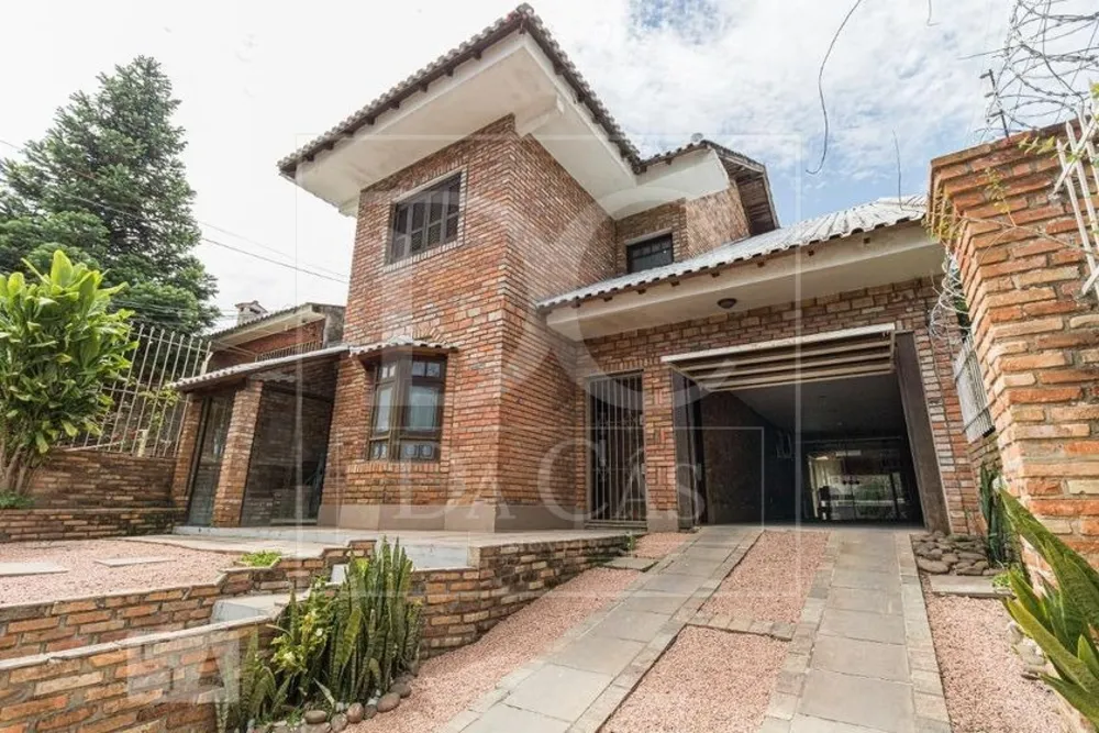 Casa, 3 quartos, 340 m² - Foto 1