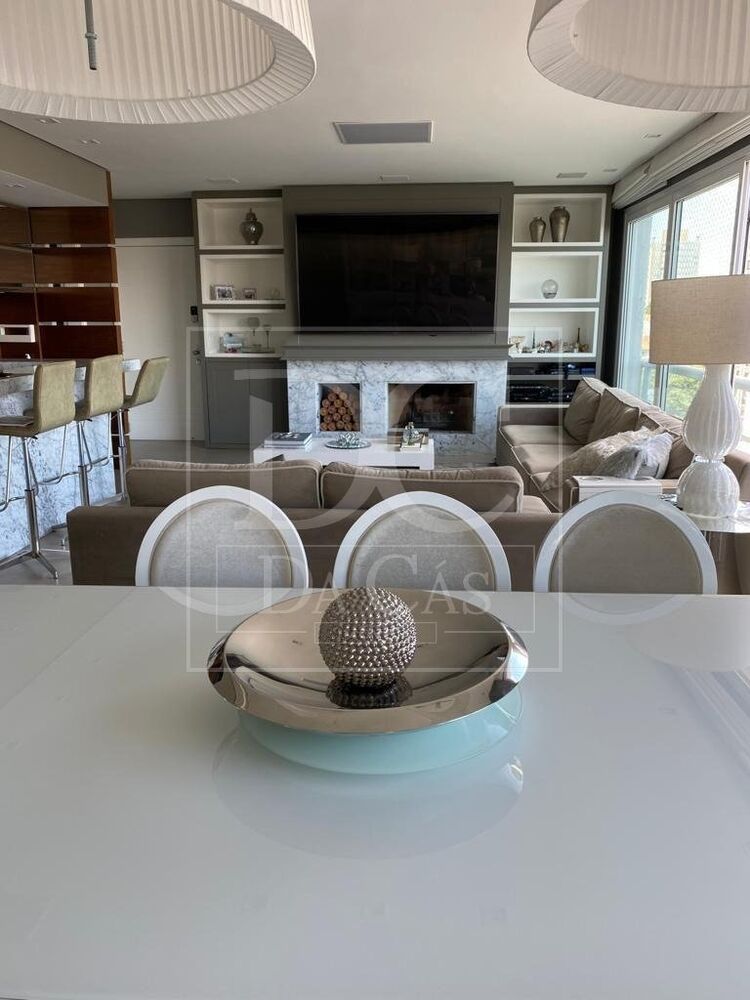 Apartamento, 3 quartos, 147 m² - Foto 2