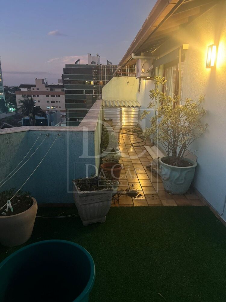 Cobertura à venda com 3 quartos, 270m² - Foto 8