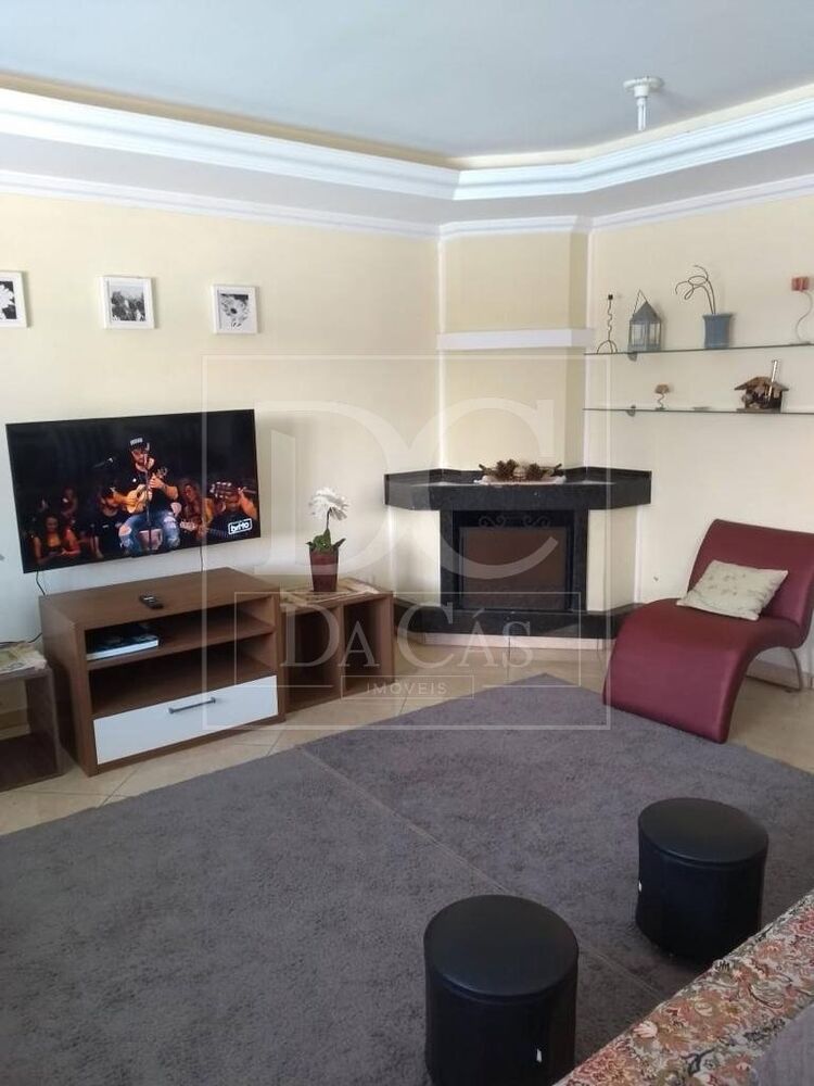 Casa, 3 quartos, 170 m² - Foto 1