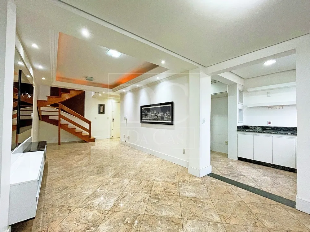 Cobertura, 4 quartos, 228 m² - Foto 1