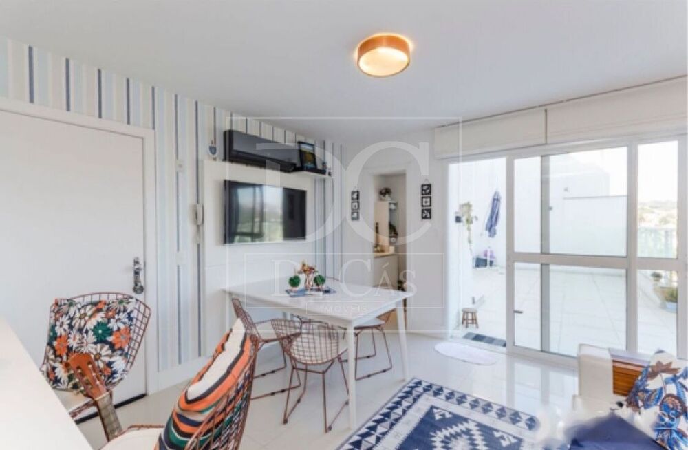 Cobertura à venda com 2 quartos, 119m² - Foto 5