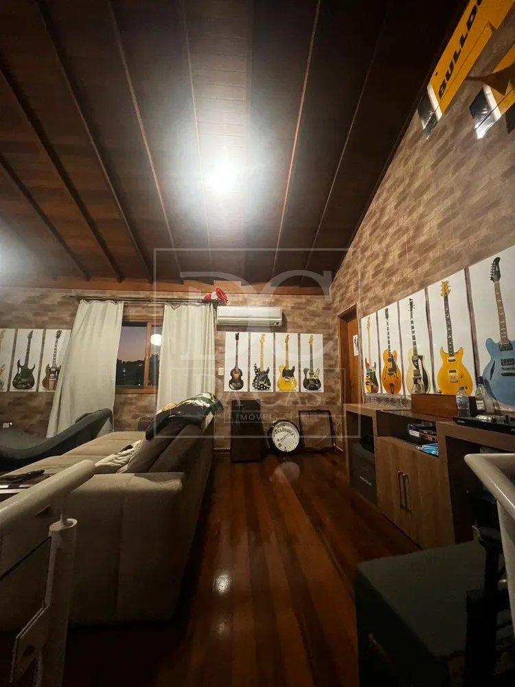 Cobertura, 3 quartos, 270 m² - Foto 1