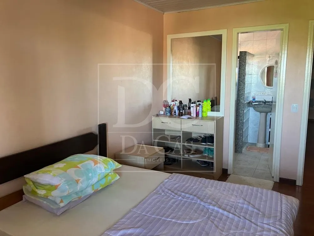 Casa, 7 quartos, 230 m² - Foto 5