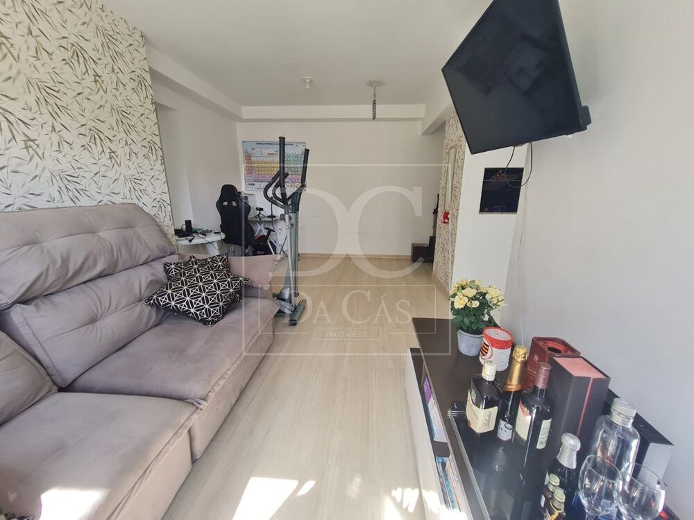 Apartamento à venda com 2 quartos, 62m² - Foto 4