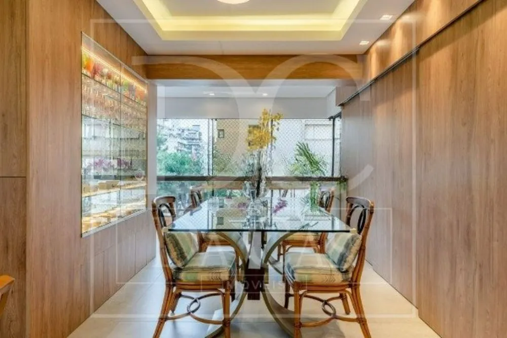 Apartamento, 3 quartos, 170 m² - Foto 1