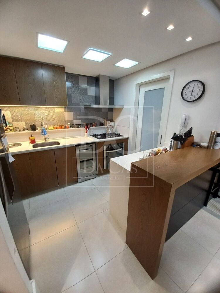 Apartamento à venda com 3 quartos, 107m² - Foto 13