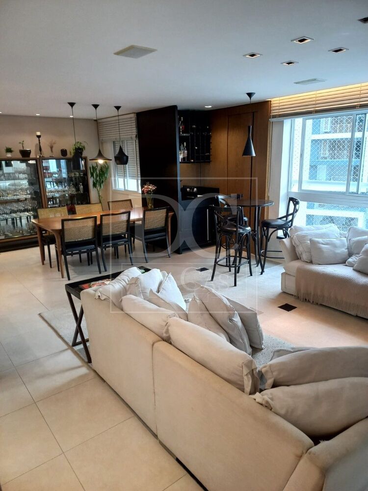 Apartamento à venda com 3 quartos, 107m² - Foto 9