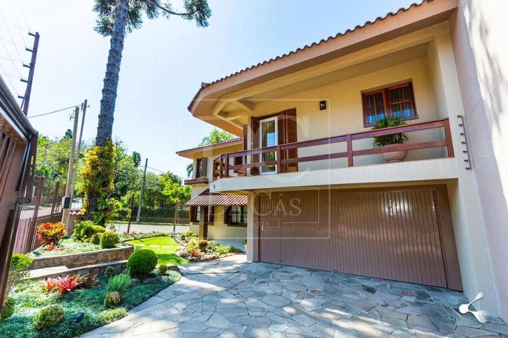Casa, 4 quartos, 264 m² - Foto 1