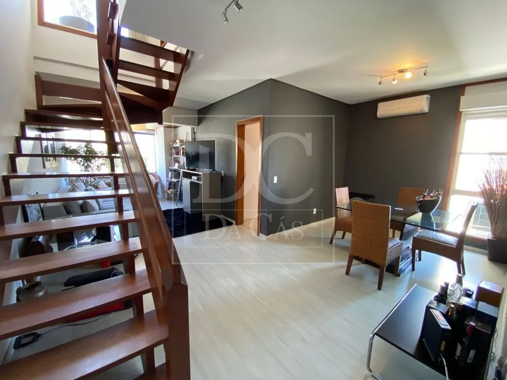 Cobertura, 3 quartos, 212 m² - Foto 2