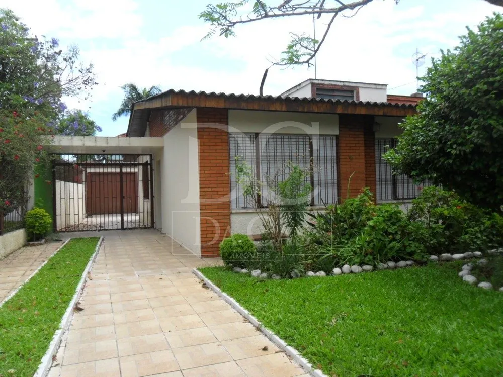 Casa, 3 quartos, 200 m² - Foto 1