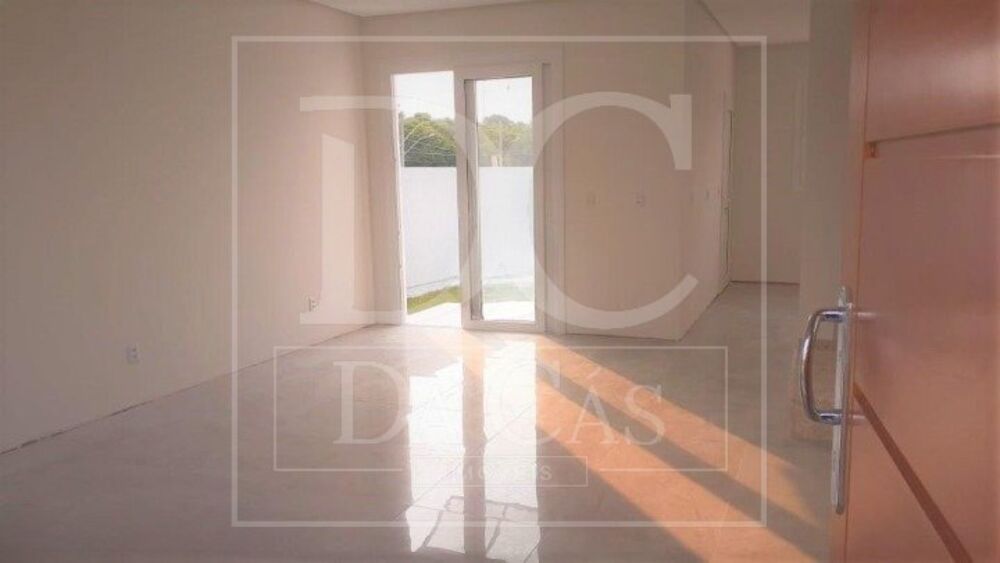 Casa de Condomínio à venda com 3 quartos, 120m² - Foto 2
