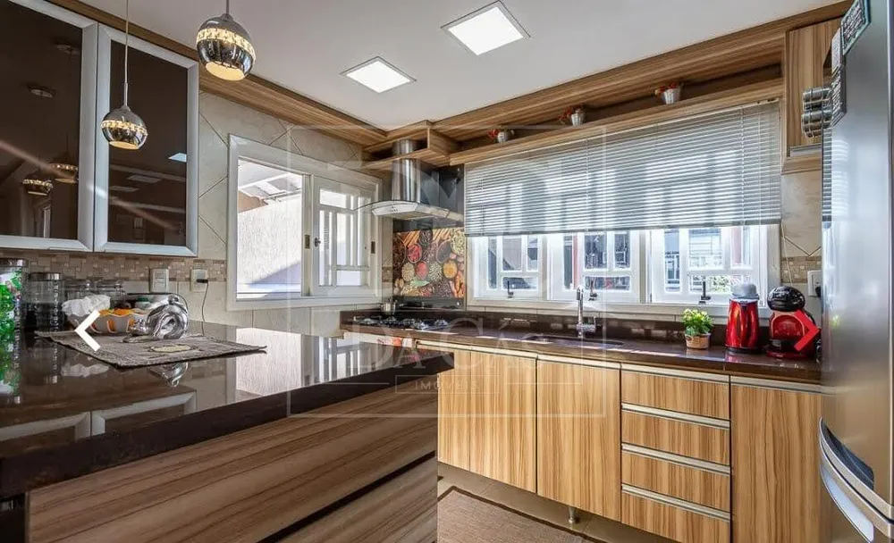 Casa, 3 quartos, 260 m² - Foto 6