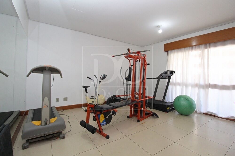 Cobertura, 3 quartos, 233 m² - Foto 10