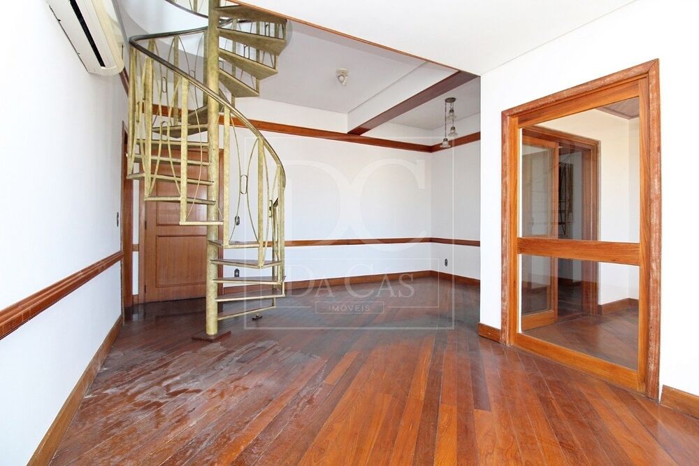 Cobertura, 3 quartos, 233 m² - Foto 1